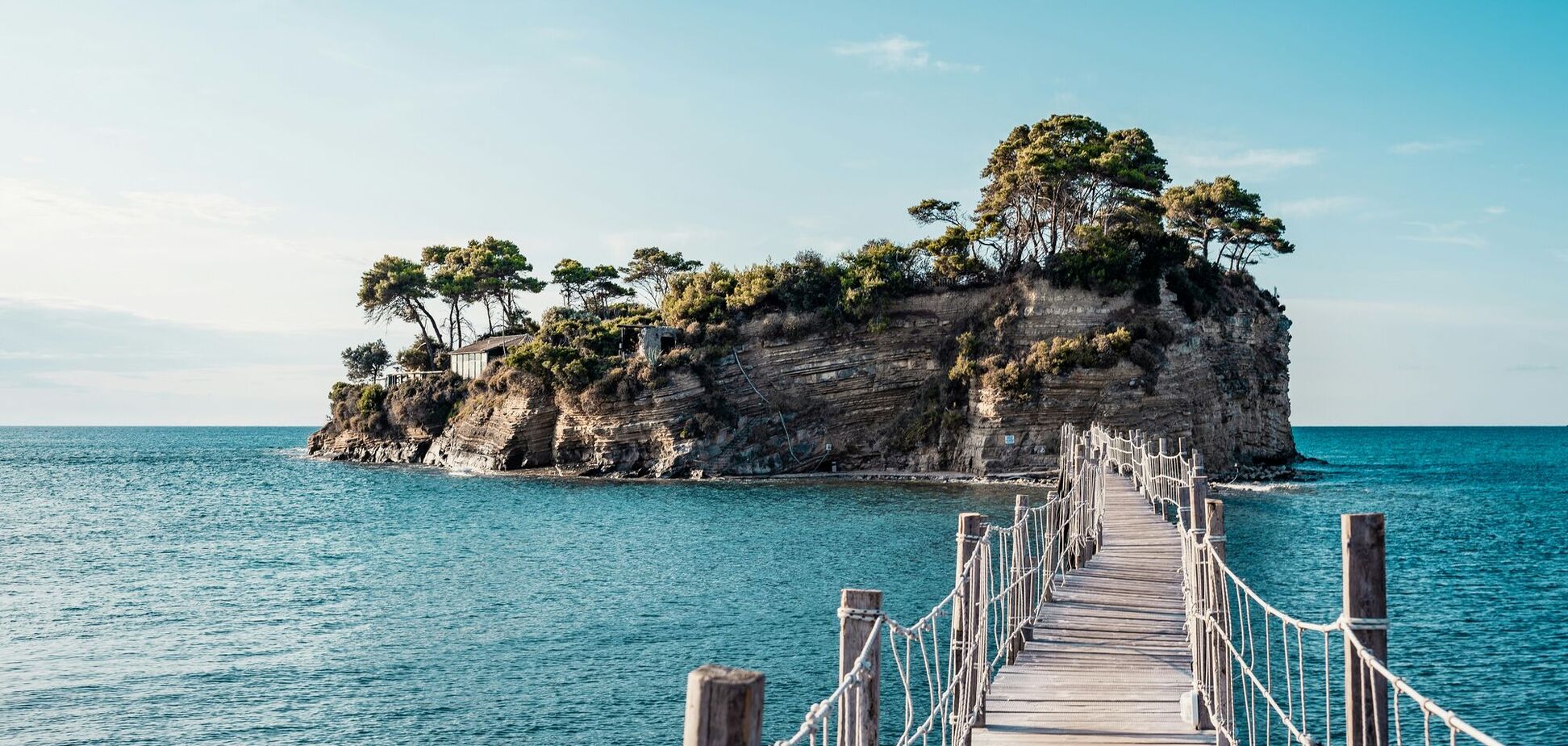 Куди поїхати у липні: напрямки для відпустки