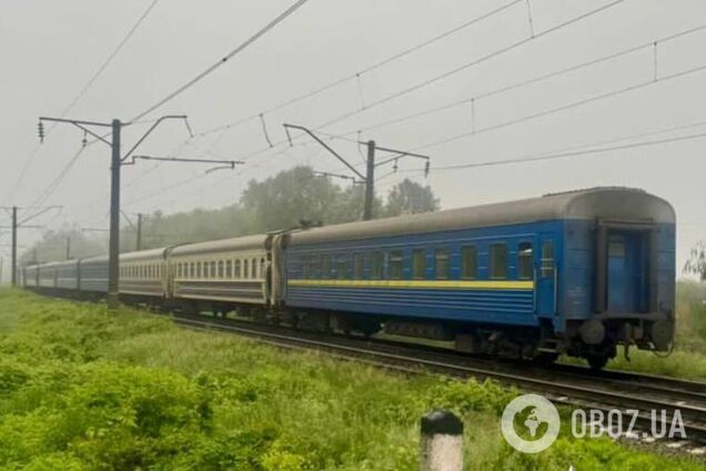 На Киевщине поезд на станции сбил насмерть пенсионера. Подробности трагедии и фото