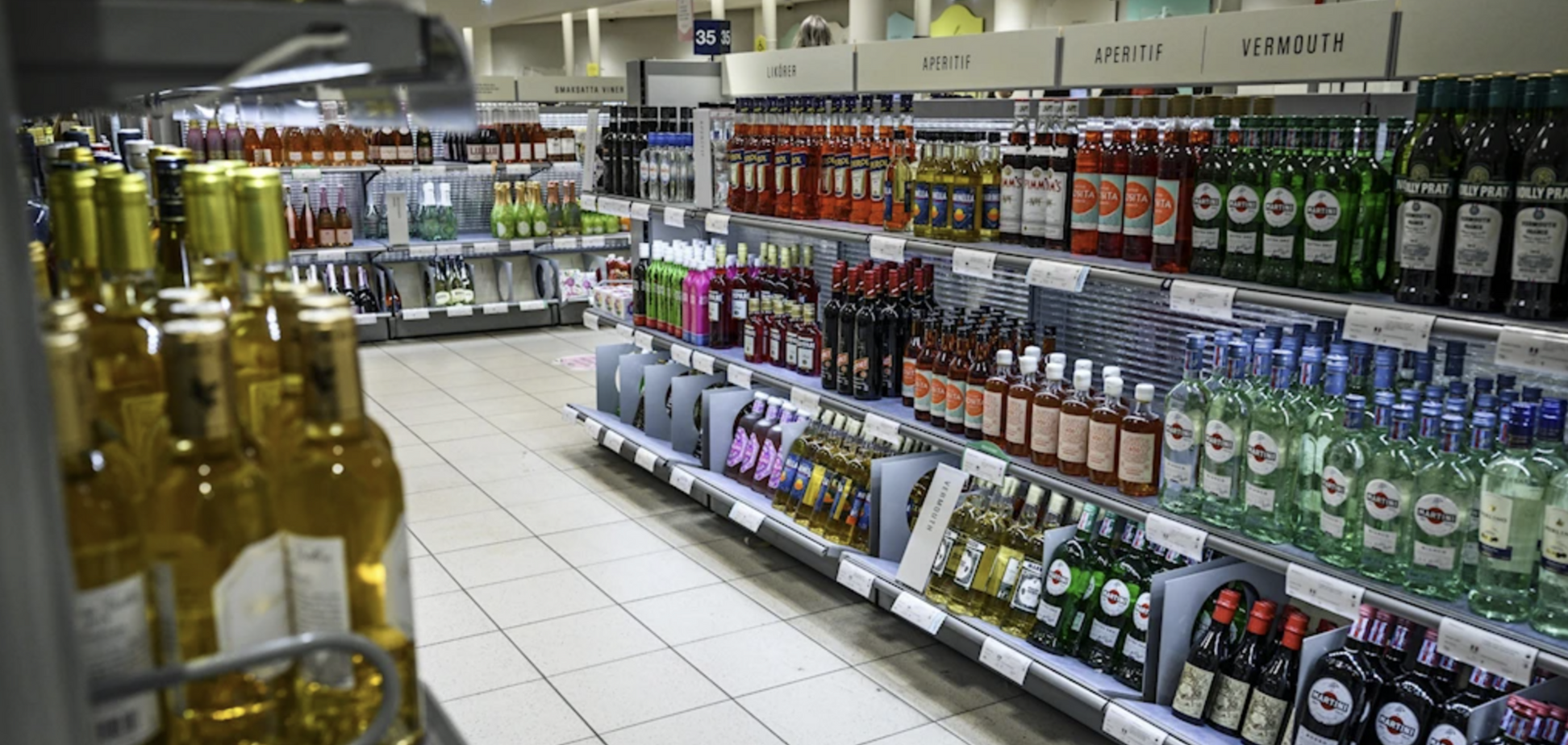 Конец 100-летней монополии: в Швеции ослабили правила продажи алкоголя