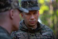 'Спочатку ми планували більше рейдових дій': Сирський розкрив деталі Курської операції та пояснив її значення для України