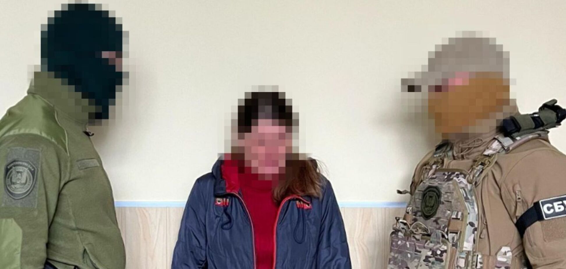 Вела 'ефіри' у ТікТок: СБУ затримала агентку ФСБ, яка шпигувала для окупантів у прифронтовому Мирнограді. Фото