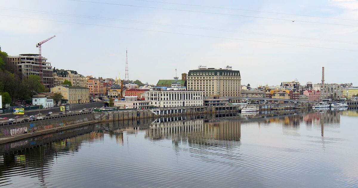 Впізнати неможливо: як у 1890-х виглядала столична площа, відома за часів Київської Русі. Унікальне фото