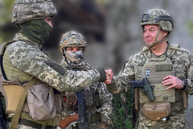 'Ми – не кам’яні, але ми стоїмо, бо знаємо, що за нами – наші': Наєв привітав українських воїнів із Днем піхоти