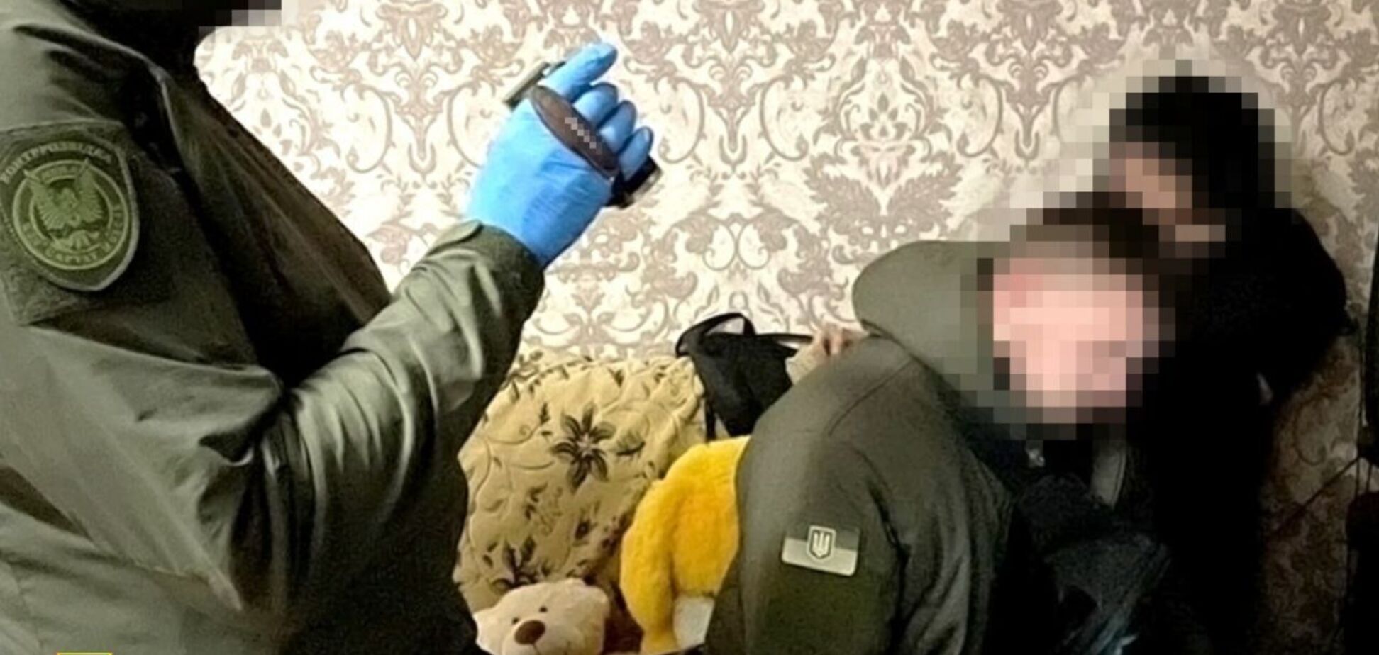 Поширювали ІПСО: СБУ нейтралізувала агентурну мережу ГРУ РФ в Україні. Фото