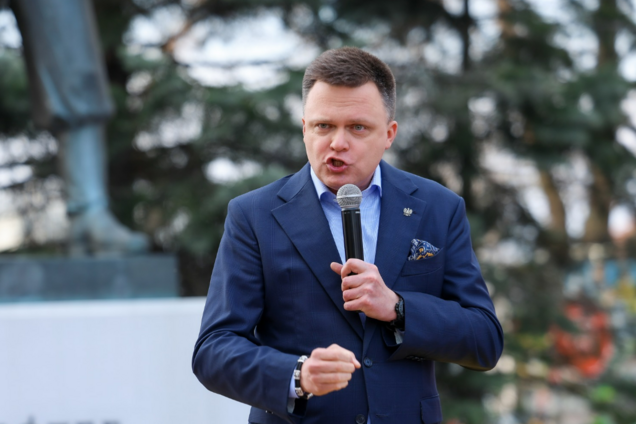 'Тебе смешно с убитых Путиным детей?' Кандидат в президенты Польши поставил на место пророссийского активиста. Видео