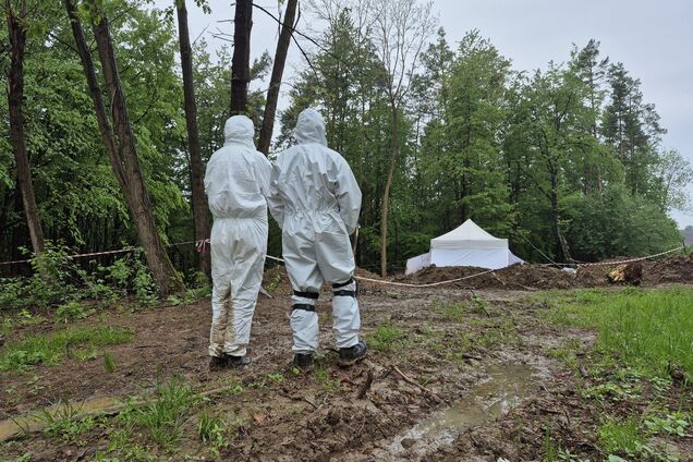 На Тернопільщині завершили ексгумацію жертв Волинської трагедії: де проведуть ДНК-дослідження останків