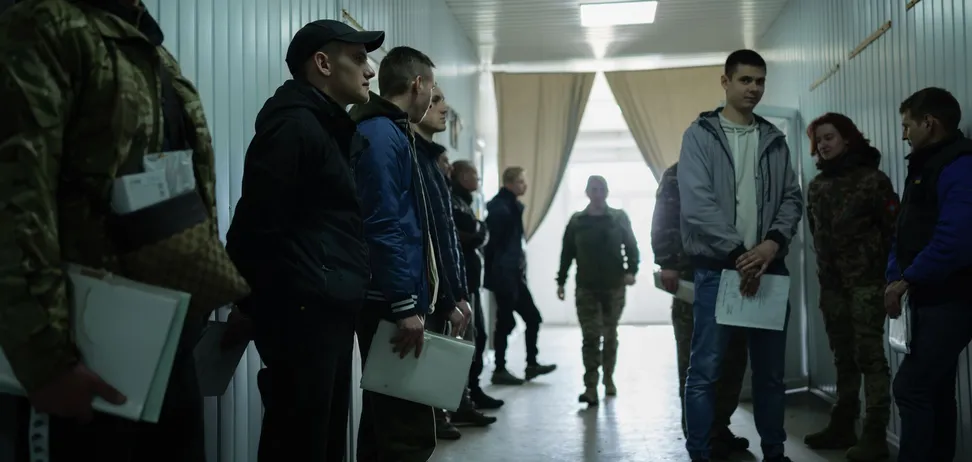Чи потрібно звертатися до ТЦК при зміні роботи: детальні роз’яснення