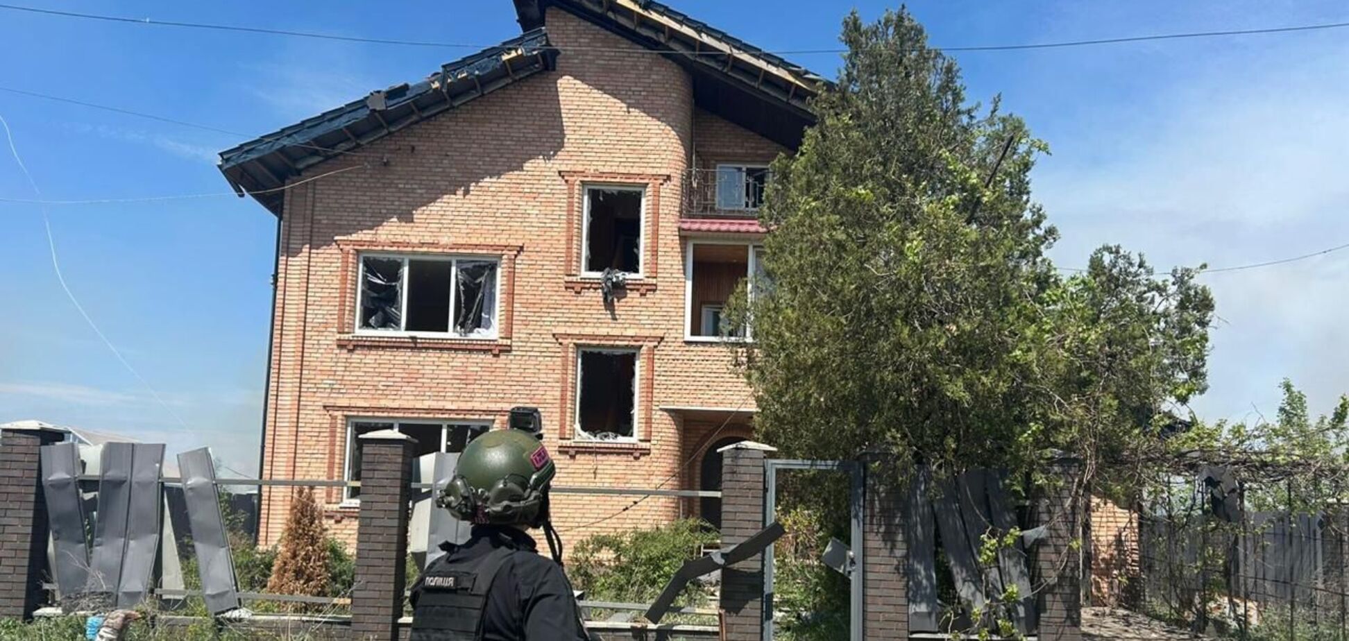 Війська РФ скинули бомби на село на Донеччині: загинули дві жінки. Фото