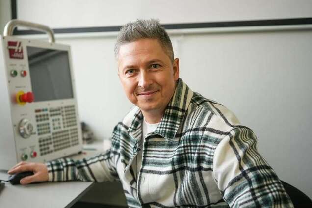 'Им пока не бьют окна': Педан дал совет украинцам, которые слушают российскую музыку в авто