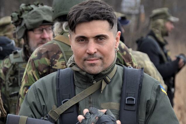 Священник обнял и сделал исключение: актер-воин, потерявший на войне многих побратимов, рассказал о трогательном моменте в церкви