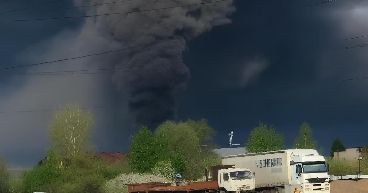 У російському Татарстані горить завод
