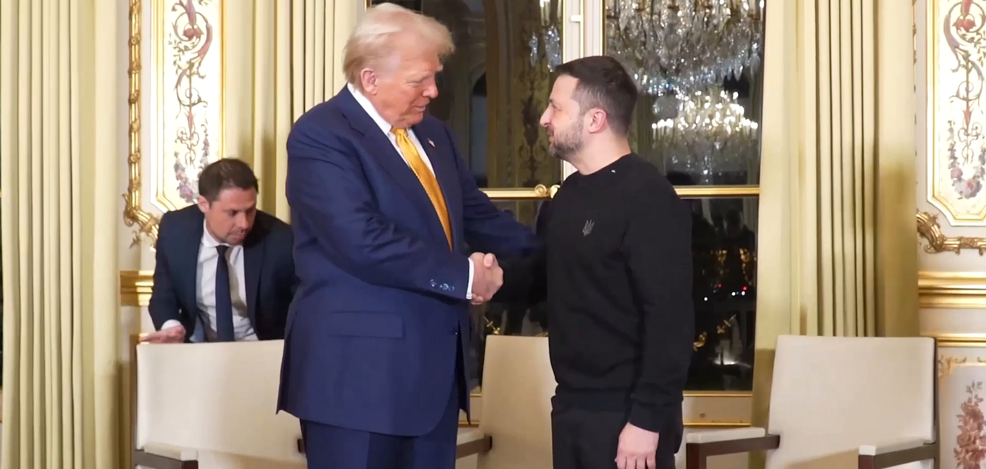 Трамп анонсировал, что скоро поговорит с Зеленским, и похвастался заключением соглашения о недрах