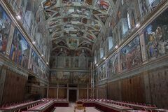 Новим Папою Римським став Лев XIV: що про нього відомо. Фото