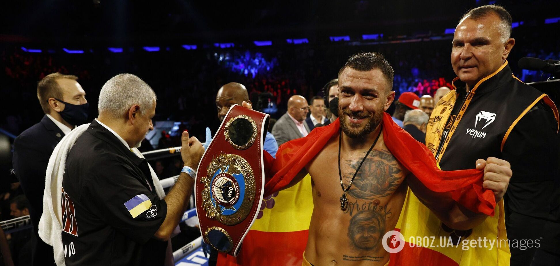 У Ломаченко отобрали чемпионский пояс и отдали его боксеру, который разгромно побил россиянина