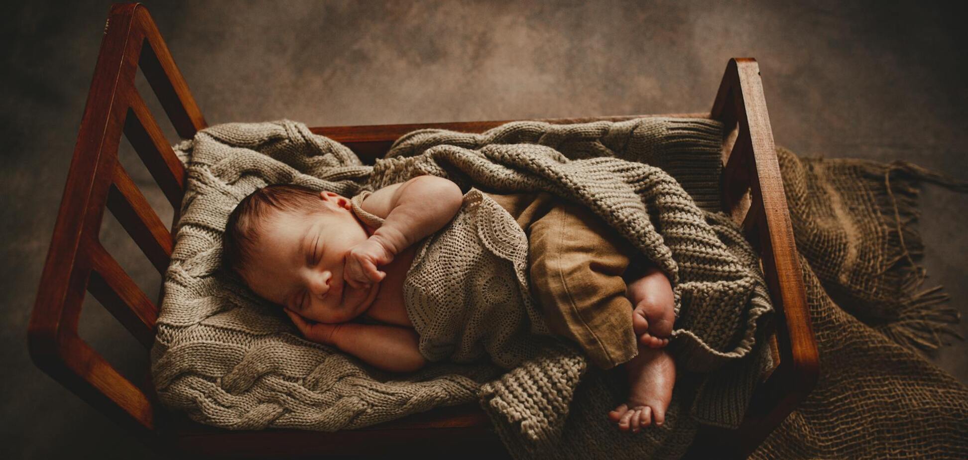 'На добраніч' или 'надобраніч': как писать правильно