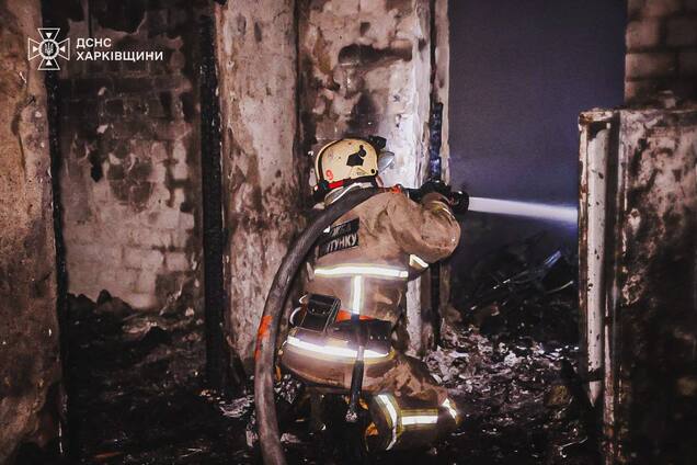 'Среди пыли, дыма и боли': в Харькове мужчина под обломками после удара РФ пел гимн Украины. Видео