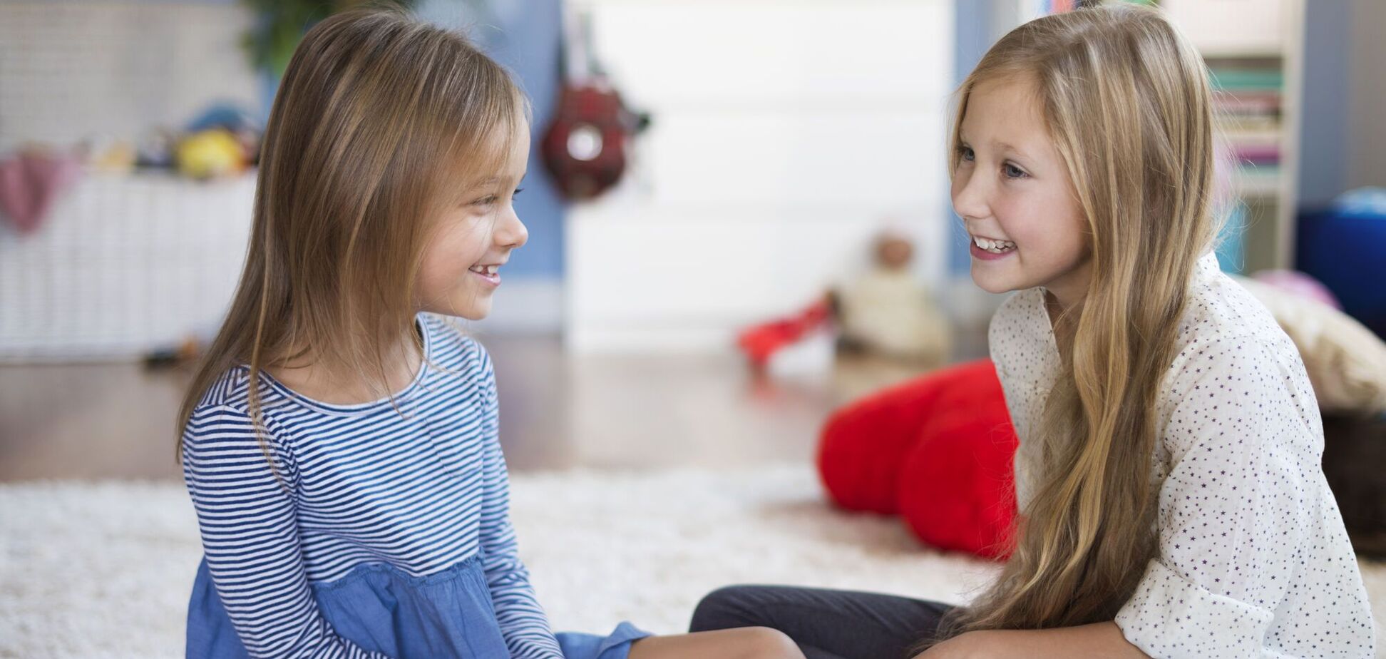 Это магия. Ученые назвали простую привычку, которая может улучшить языковые навыки у детей