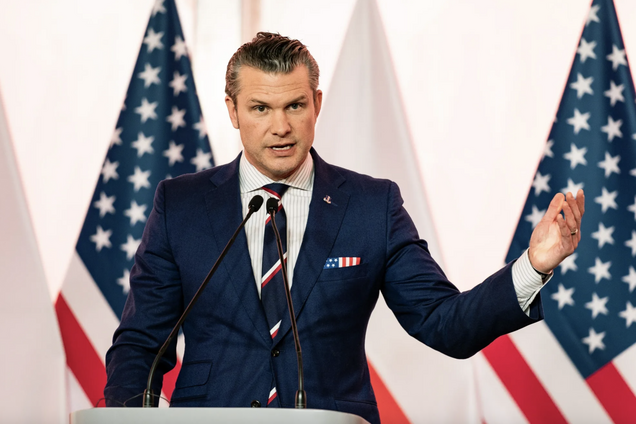 'Не нужно публично объявлять': Гегсет сделал неоднозначное заявление об отношениях США с Россией и Китаем. Видео