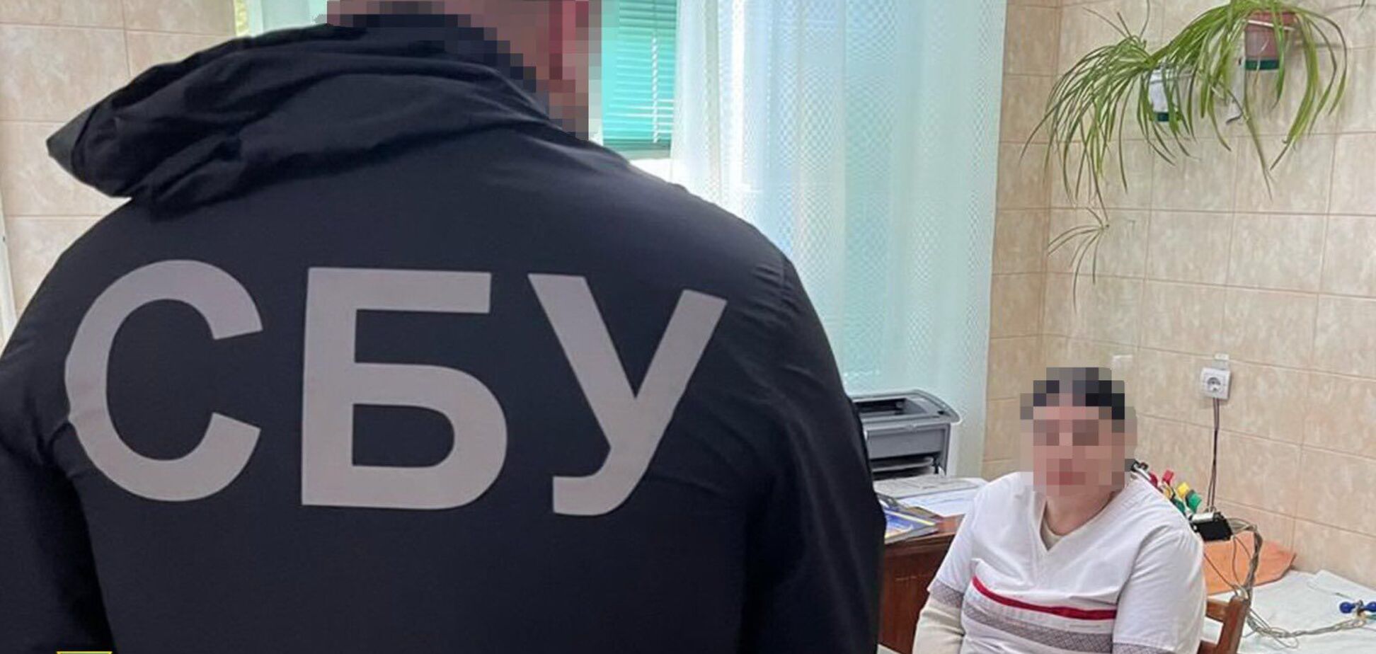 Спіймали на гарячому: на Черкащині викрили двох посадовиць ВЛК, які допомагали уникати мобілізації за гроші. Фото