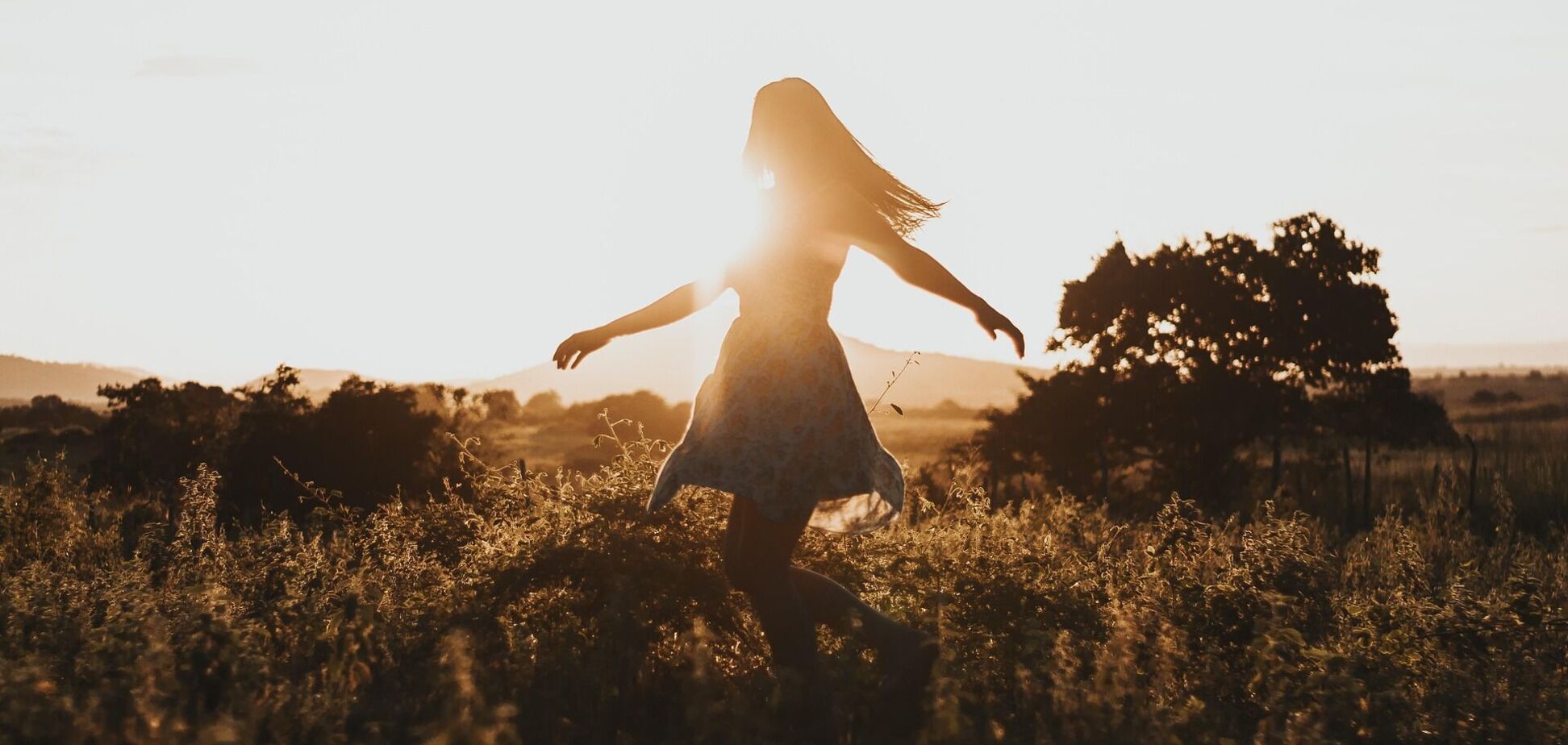 Этим знакам зодиака невероятно повезет во второй половине июня