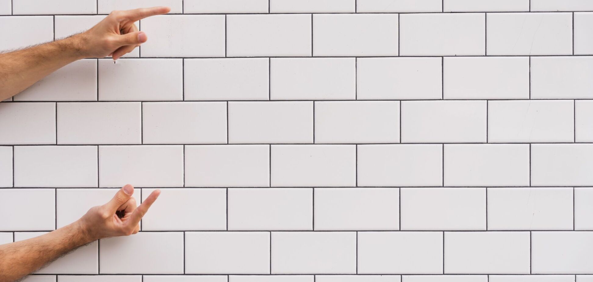 Затирка между плиткой будет выглядеть как новая за 10 минут: самые действенные способы