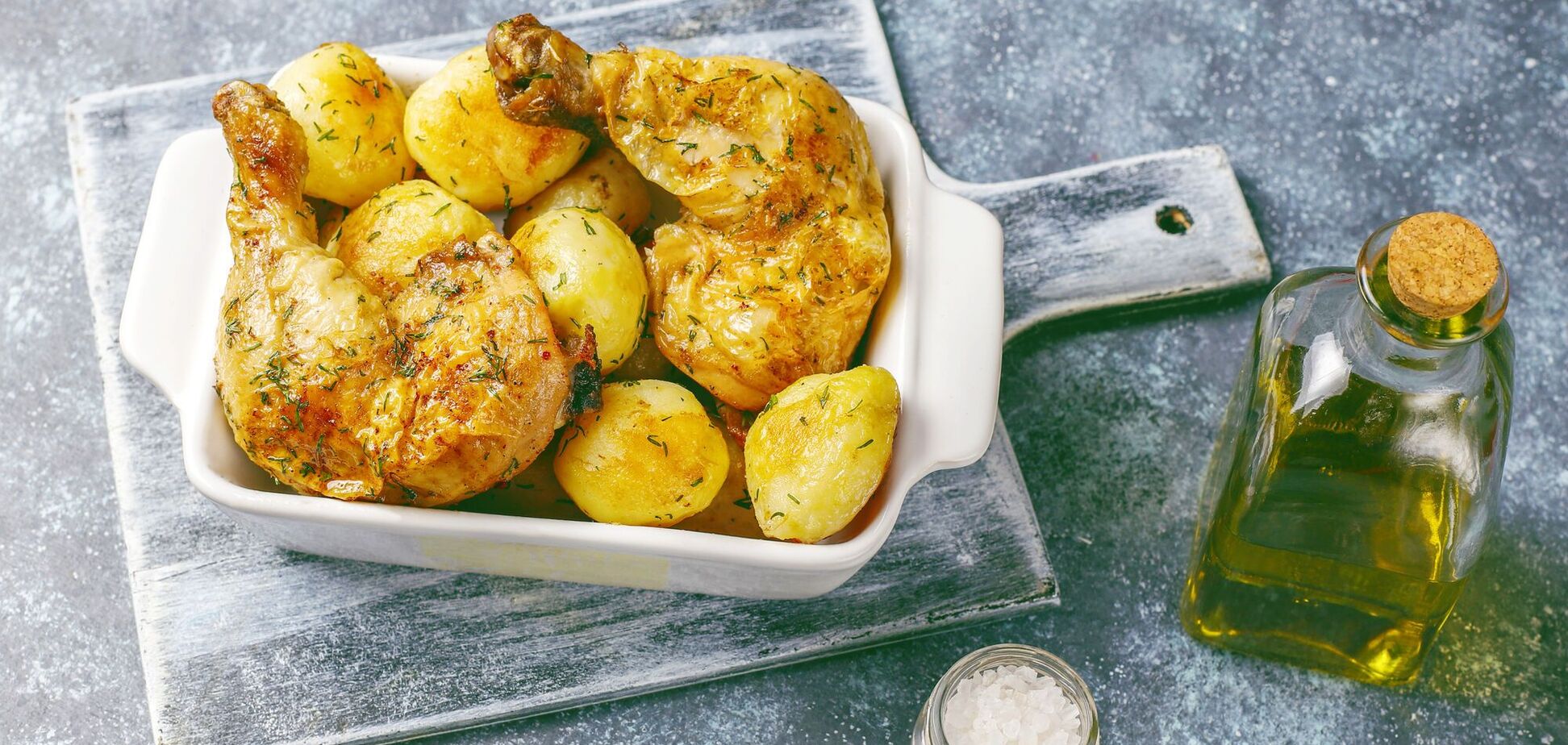 Как вкусно запечь курицу с голенями на ужин: блюдо, для которого вам понадобится минимум времени