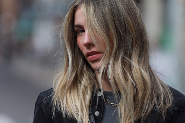 Неожиданный, но роскошный цвет волос стал хитом лета