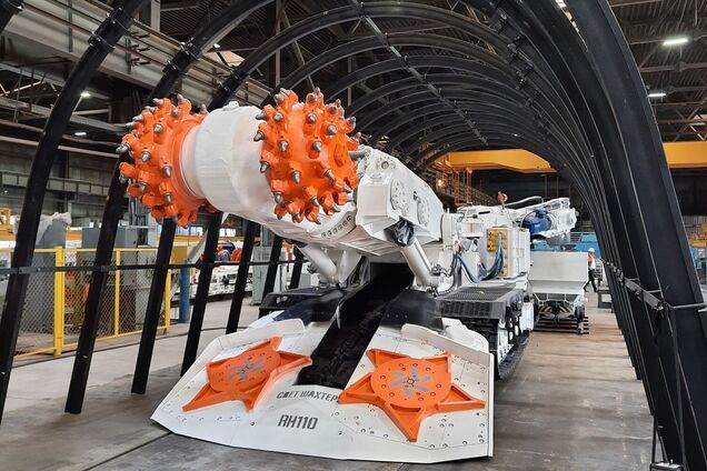 С начала года ДТЭК изготовил четыре новых проходческих комбайна для стабильной угледобычи