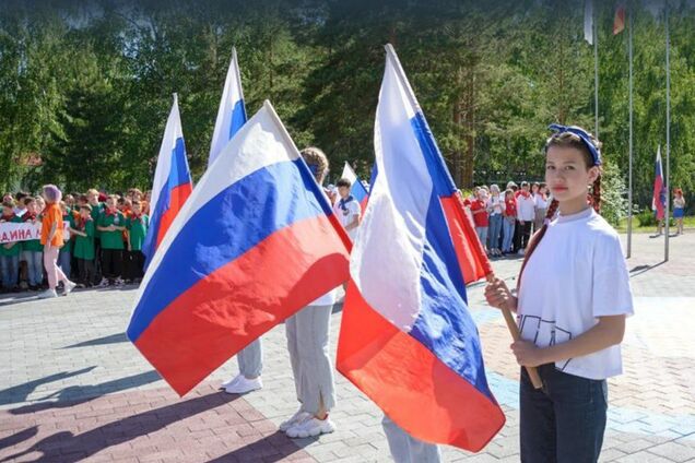 'Системная русификация': оккупанты вывезли 50 детей с Луганщины в Калмыкию под видом оздоровления – ЦПД