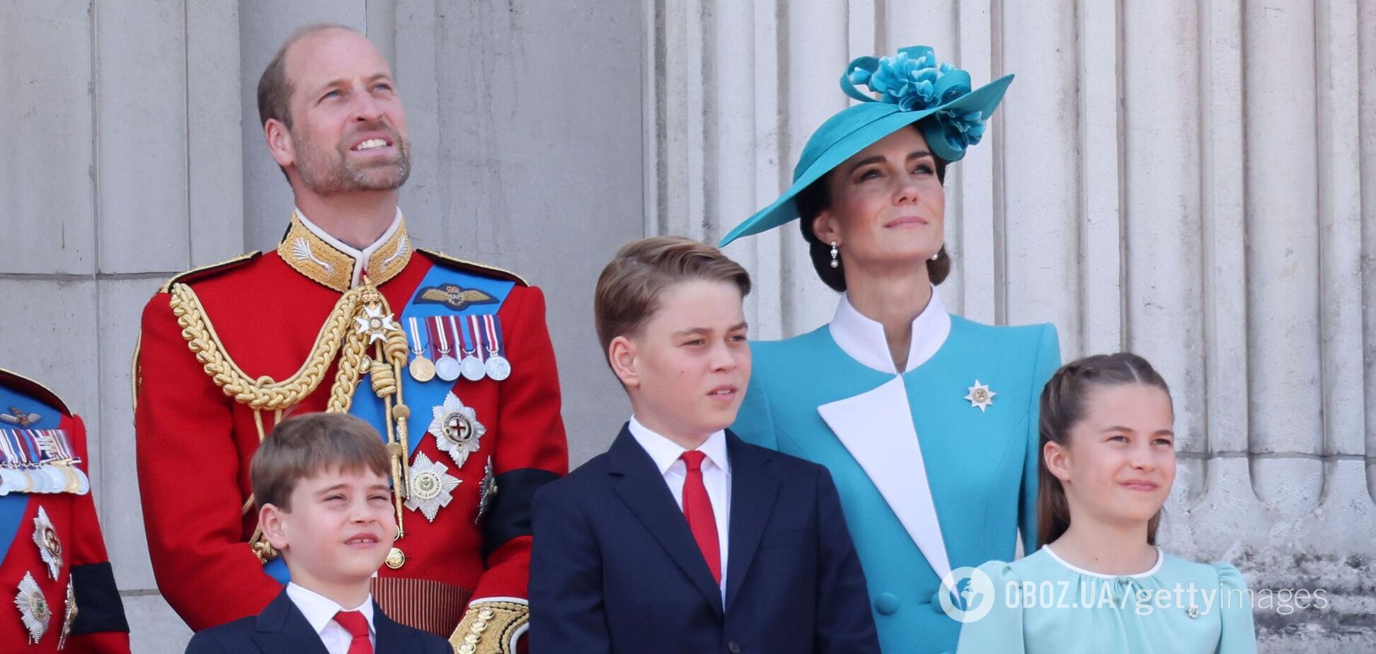 7-летний принц Луи вывел из себя Кейт Миддлтон на публике и получил два замечания: эксперт прочитал по губам причину