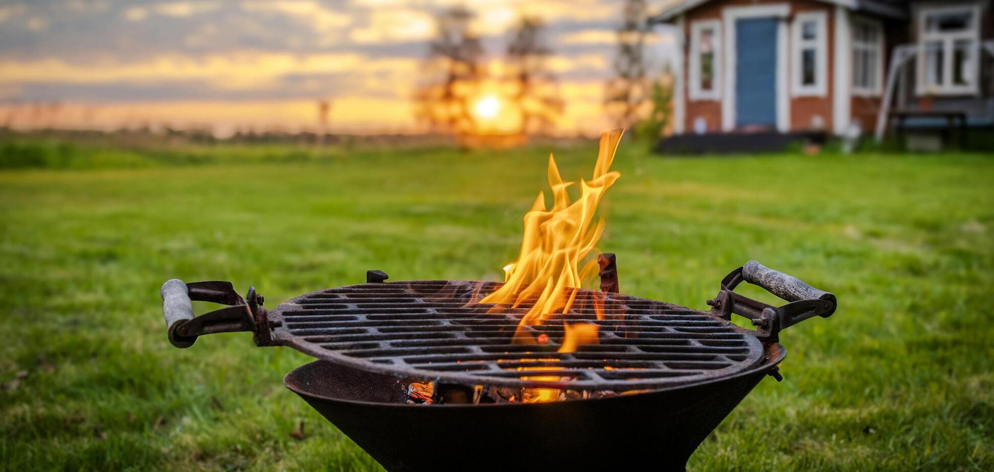 Як почистити барбекю за лічені хвилини: врятують два звичайні інгредієнти