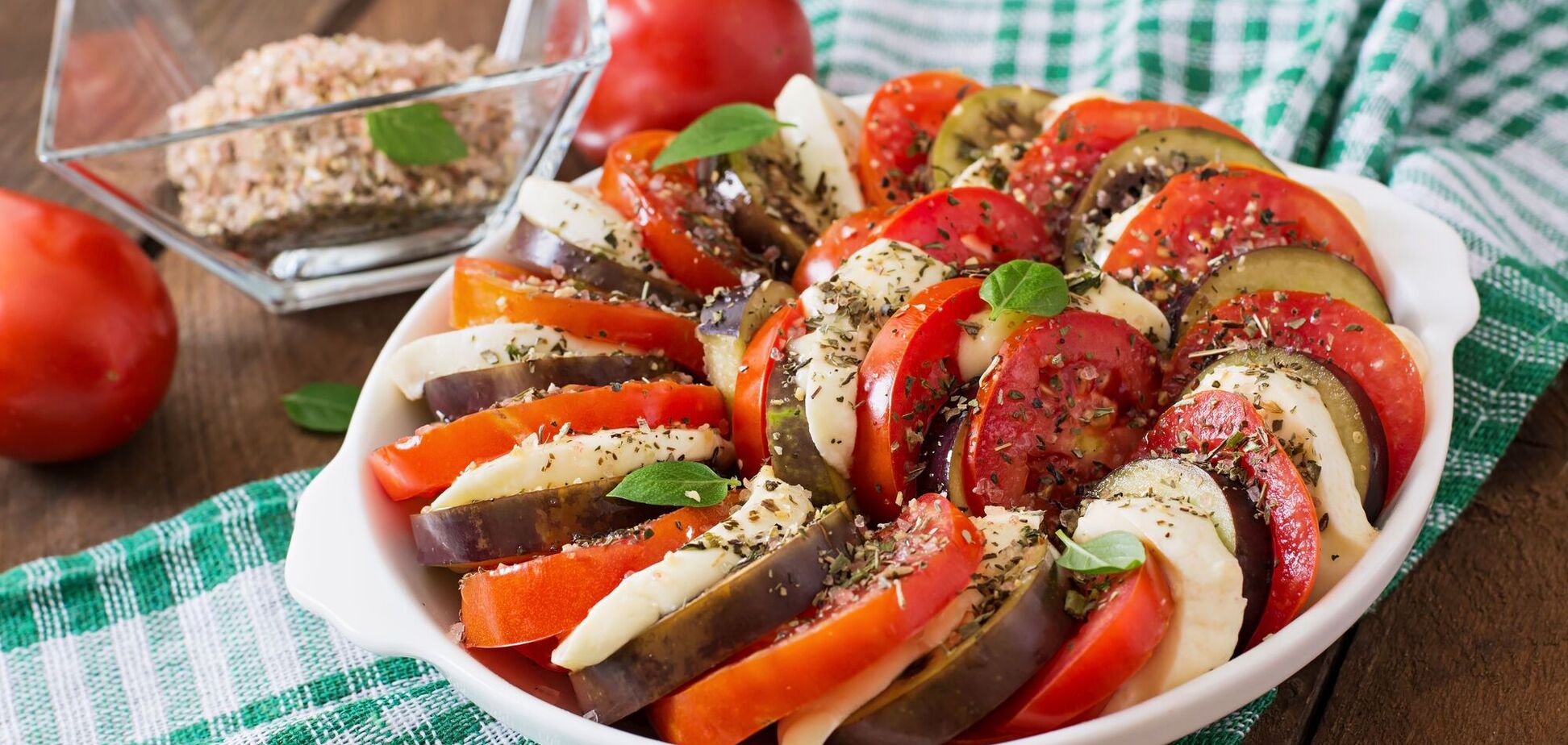 Как вкусно приготовить баклажаны: рецепт блюда в духовке