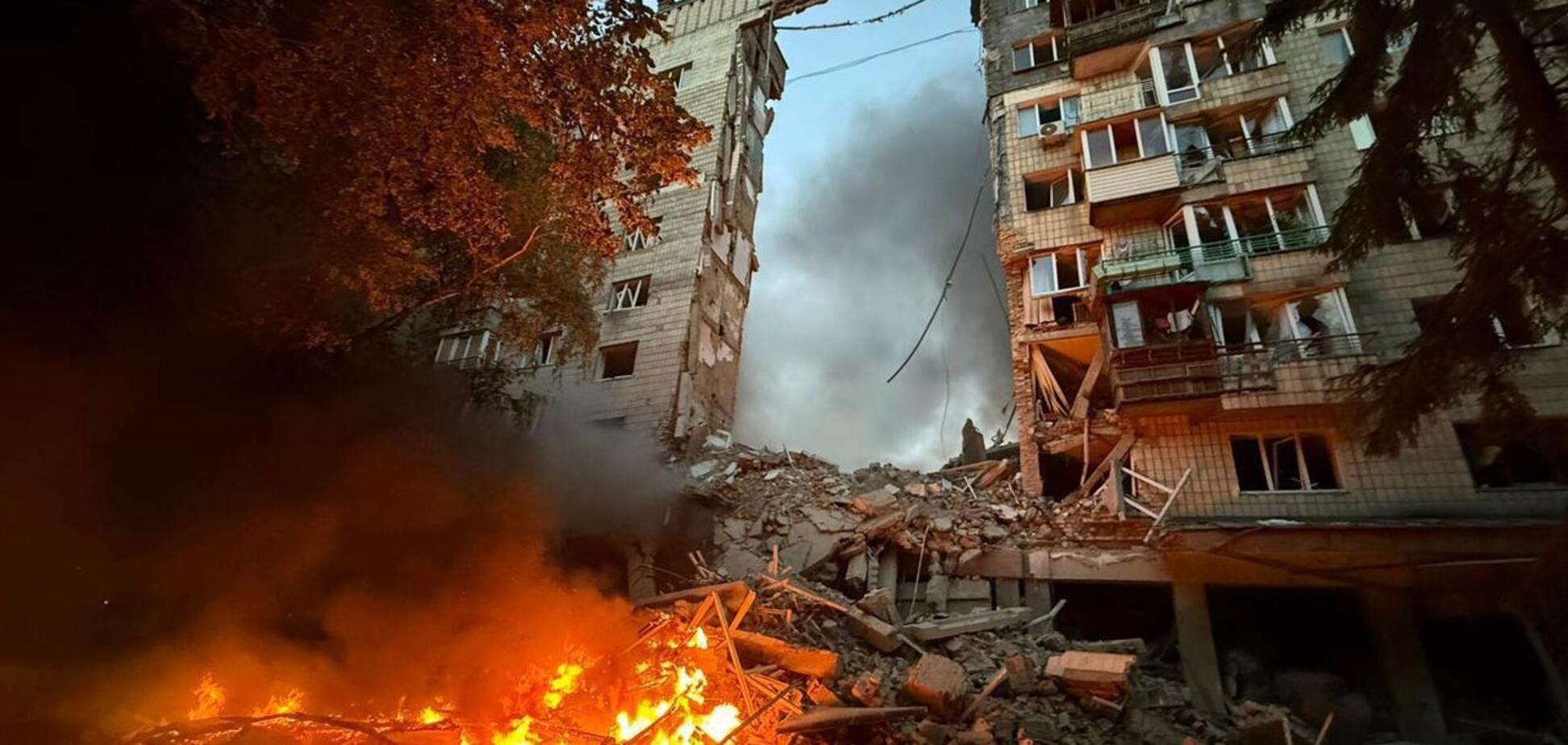 'В укриття! Куди ви йдете?': у поліції опублікували кадри нічної атаки РФ на Київ. Відео