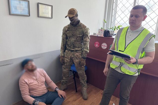 Затримання зловмисників під час спроби укласти угоду