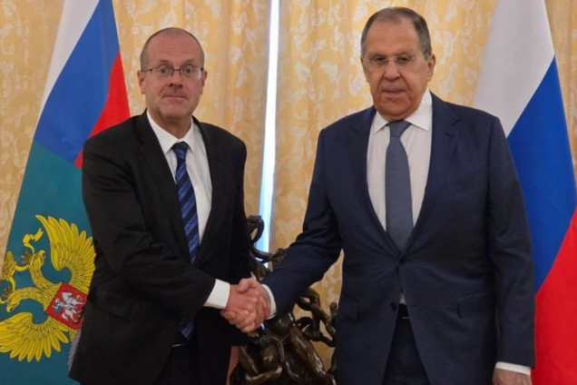 ВООЗ продовжує підтримувати тісні зв’язки з Росією
