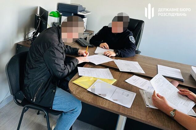 Корректировал данные в системе 'Оберіг': в Одесской области чиновника ТЦК будут судить за схему для уклонистов. Фото