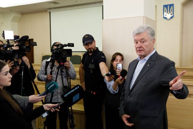 Это 'путин-стайл': Порошенко прокомментировал попытку провести судебное заседание о незаконности санкций в закрытом режиме. Видео