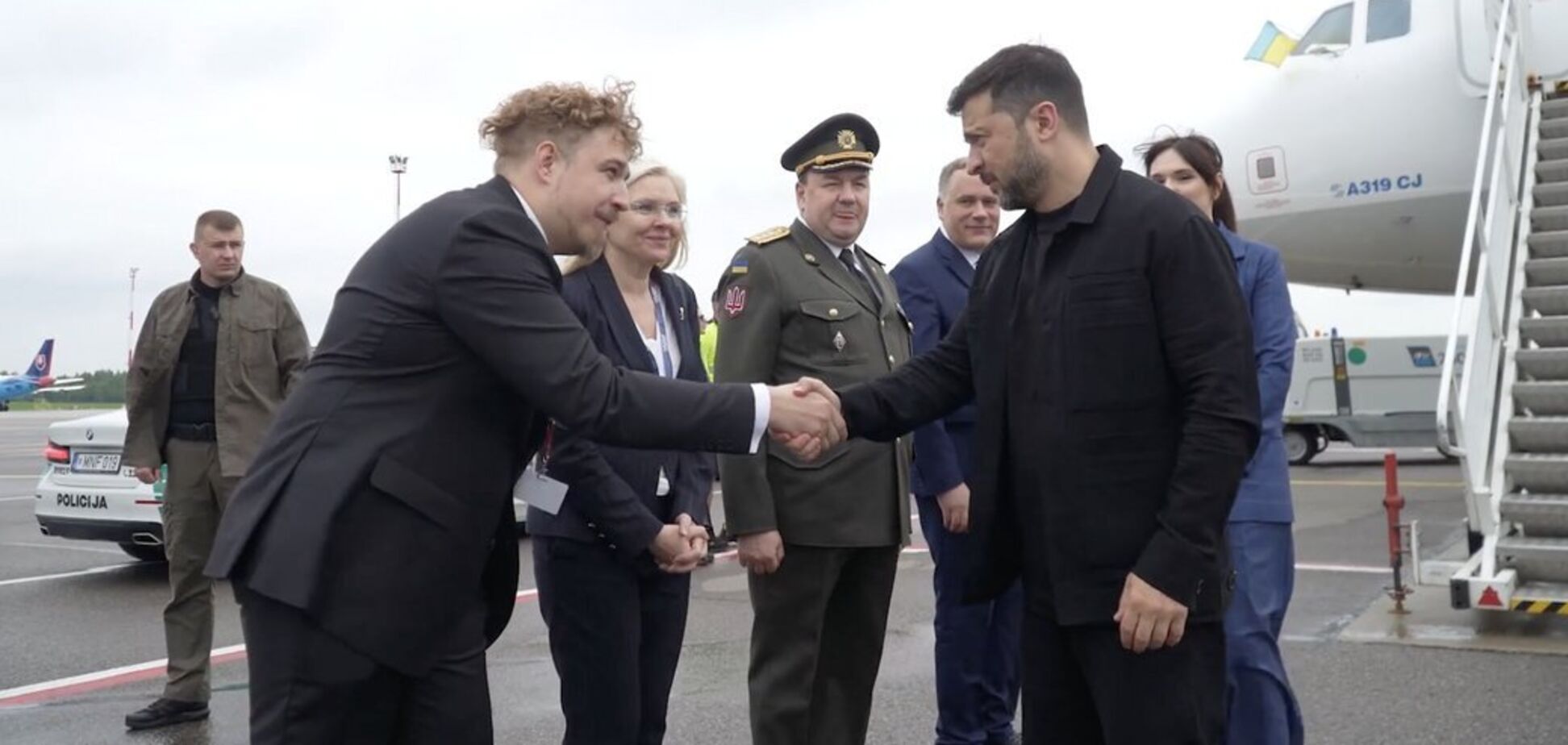 'Росія має відчути ціну своїх втрат': Зеленський у Вільнюсі виступив на Саміті країн Бухарестської дев’ятки та Нордичних країн. Відео