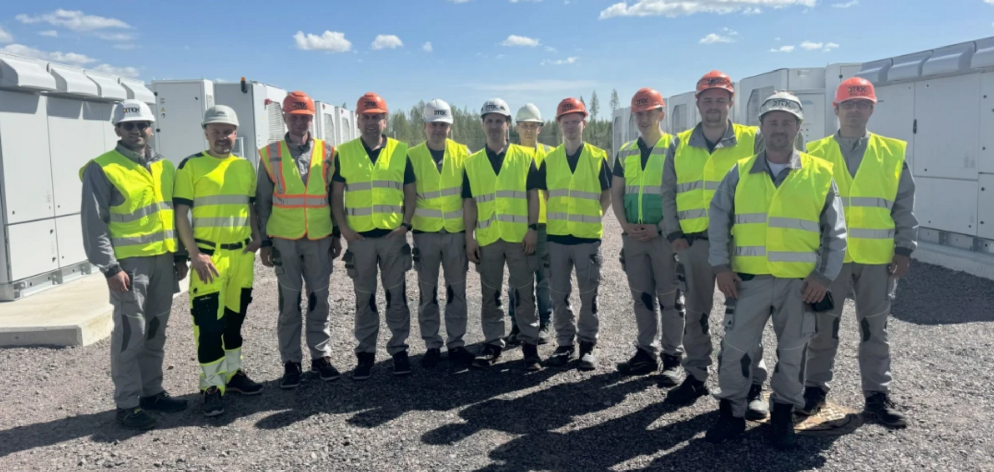 Энергетики ДТЭК прошли в Германии обучение по управлению системами накопления энергии