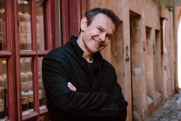 'Каждую минуту жизни вдохновляюсь ими': Святослав Вакарчук впервые показал обоих своих детей и раскрыл самое главное желание