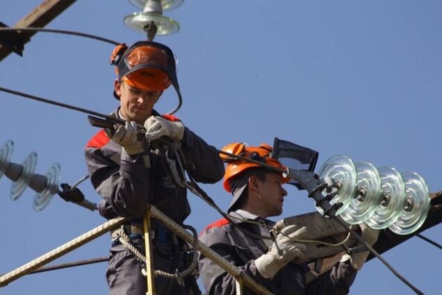 За пів року ДТЕК відновив майже стільки ж обʼєктів електромереж, скільки за весь минулий рік