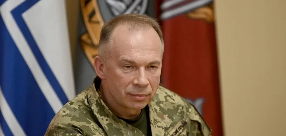 Зеленський оголосив про зміну головнокомандувача ЗСУ: Сирський передає справи Драпатому
