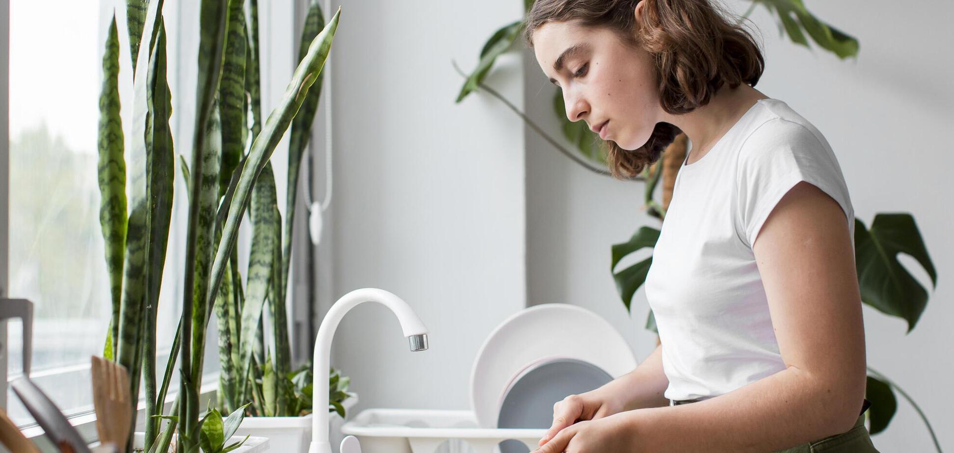 Як сказати українською 'миючий засіб': помиляються майже всі