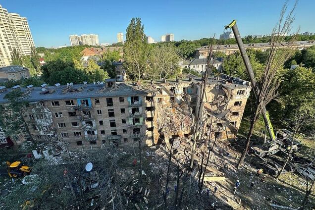 Была применена баллистика из КНДР: Зеленский отреагировал на новую атаку РФ на Украину и указал на цинизм Кремля. Фото