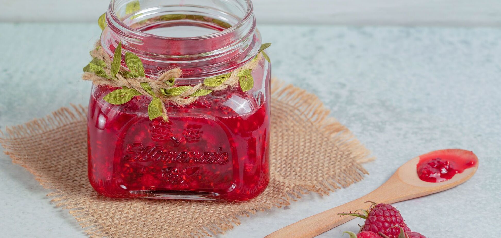 Как правильно приготовить удачное малиновое варенье: делимся простыми секретами