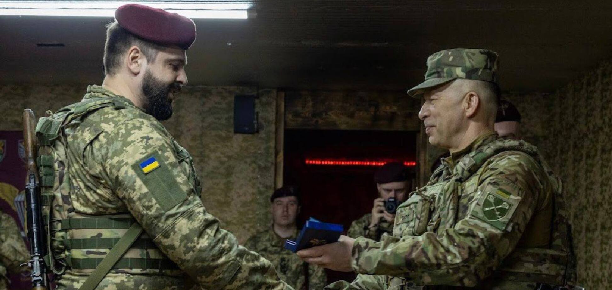 Просування російських військ у прикордонні Сумщини зупинено, лінія бойового зіткнення стабілізована, – Сирський