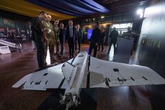 Россия до сих пор получает оборудование для ракет и дронов из стран Запада: Зеленский призвал партнеров усилить санкции