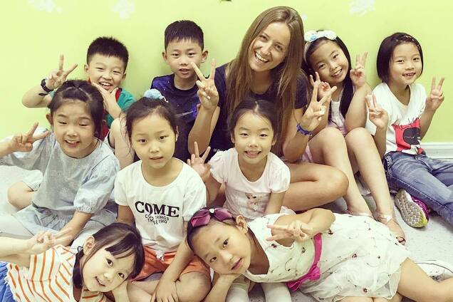 В классе может быть 60 детей, но очень тихо: учительница назвала разницу между украинскими и китайскими школьниками