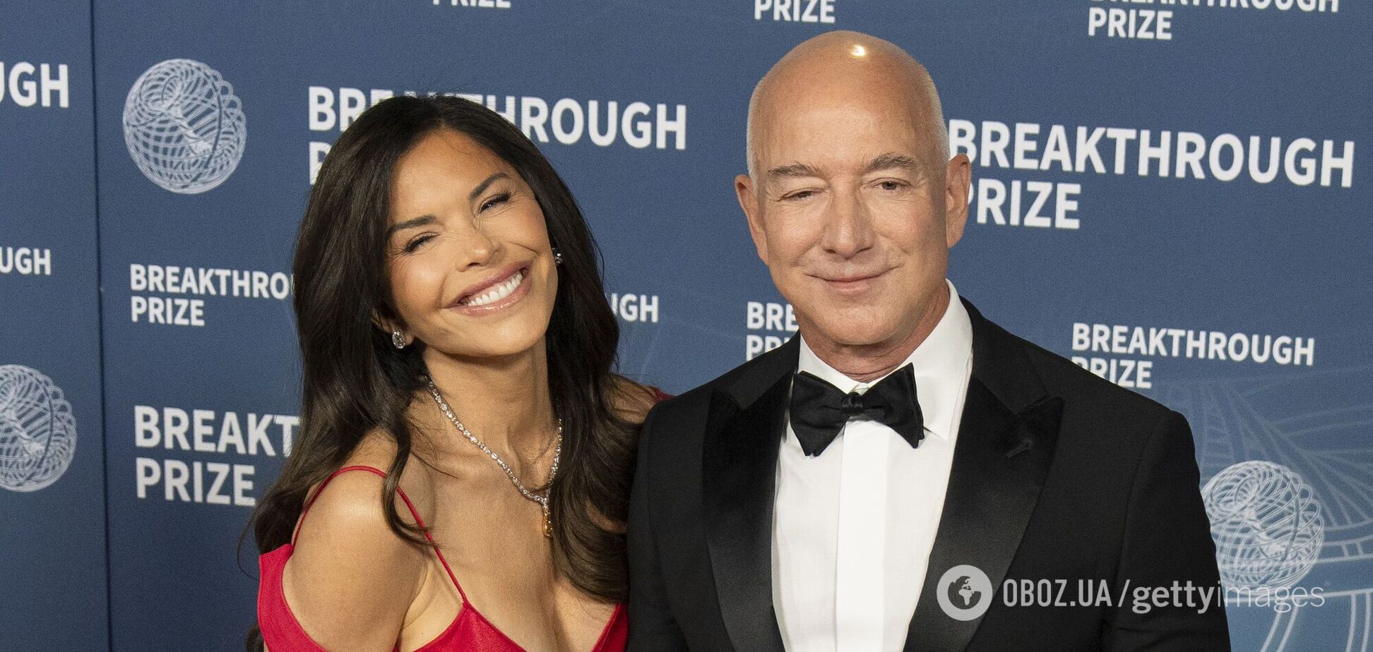 Джефф Безос и Лорен Санчес поженились: как выглядели молодожены на роскошной церемонии в Венеции