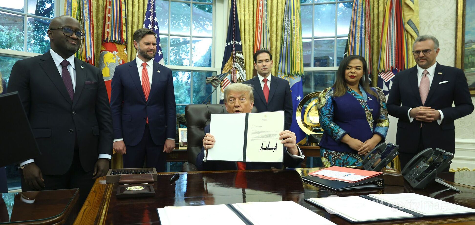 Руанда и ДР Конго подписали мирное соглашение в присутствии Трампа в Вашингтоне. Фото